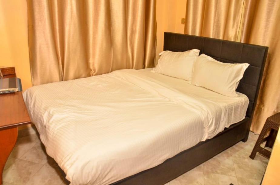 Kentania Hotel & Spa, Nakuru - Kenya Kültér fotó